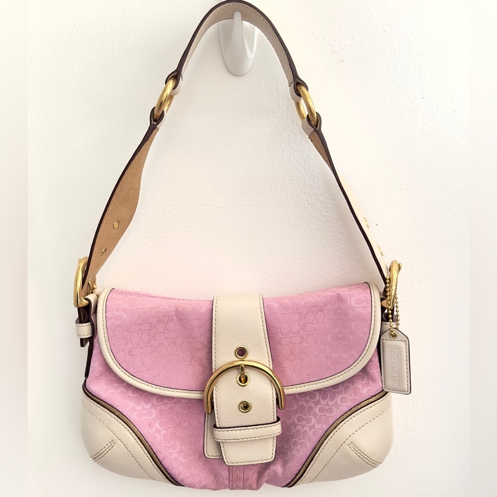 (Excellent Condition)Vintage Coach SoHo Demi Buckle Bag in Pink